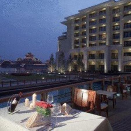 New Century Grand Hotel Kaifeng Eksteriør billede